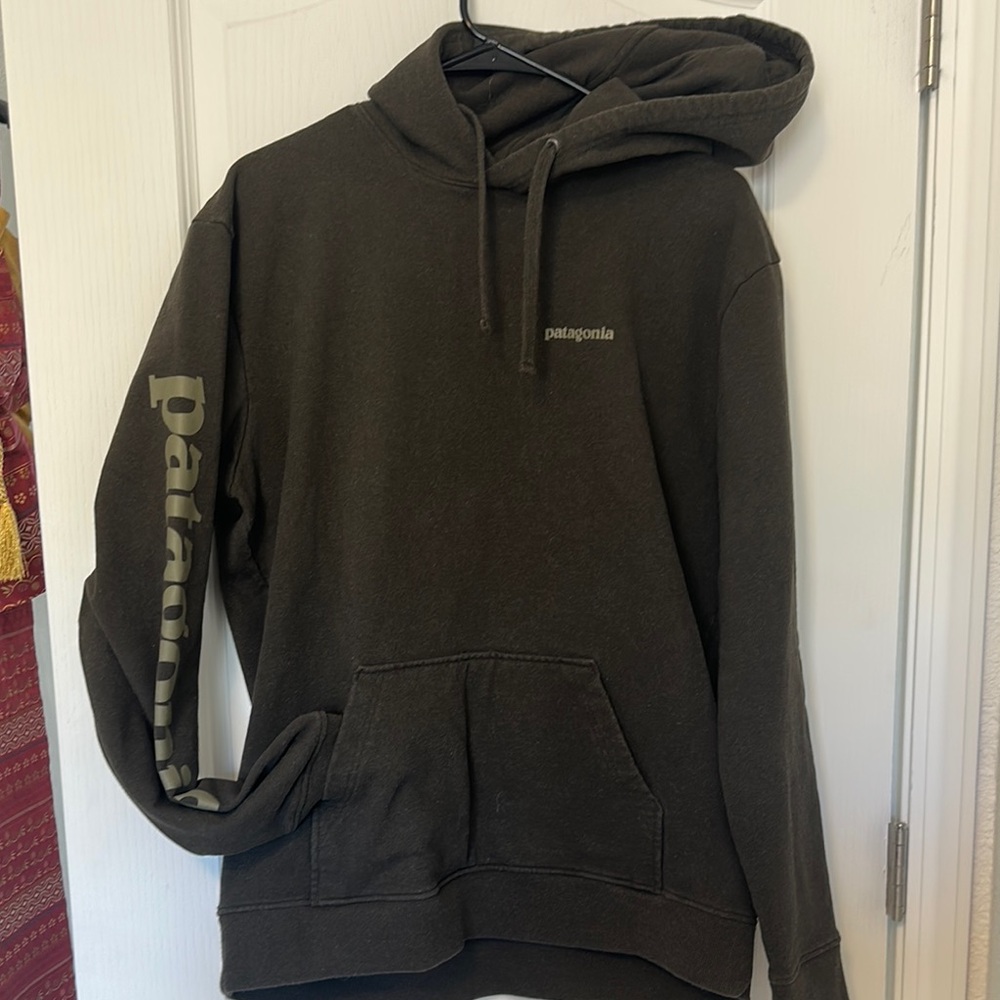 Patagonia Men's Black Hoodie
